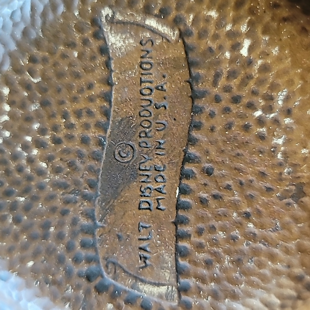 WALT DISNEY PRODUCTIONS Disneyland Souvenir plate from the 70s - Picture 6 of 7